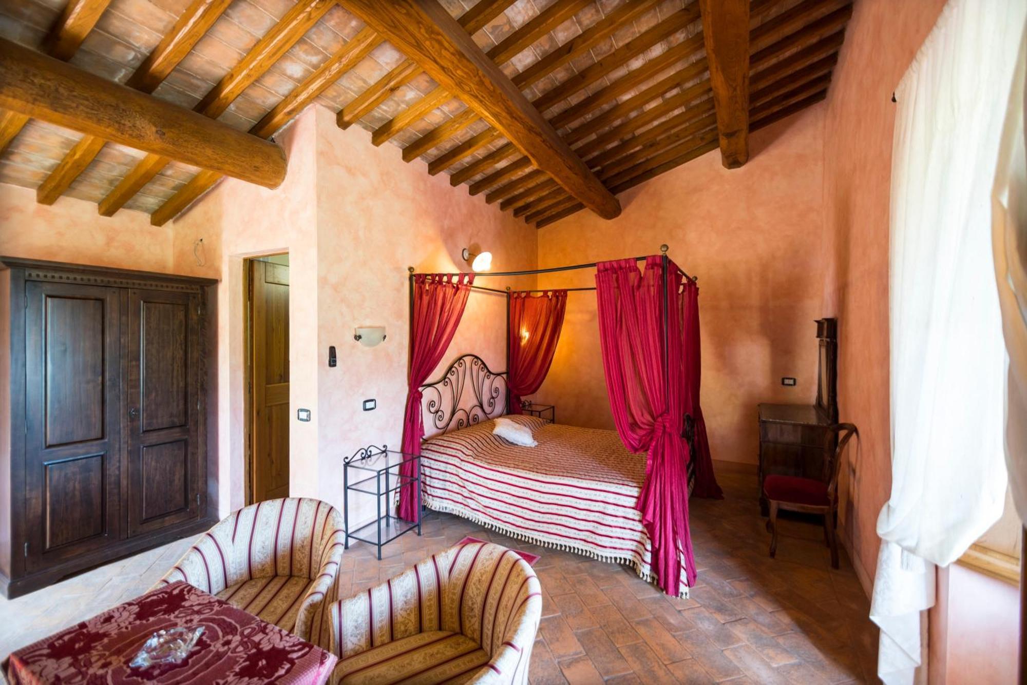 Agriturismo Il Serraglio Montepulciano Stazione Εξωτερικό φωτογραφία