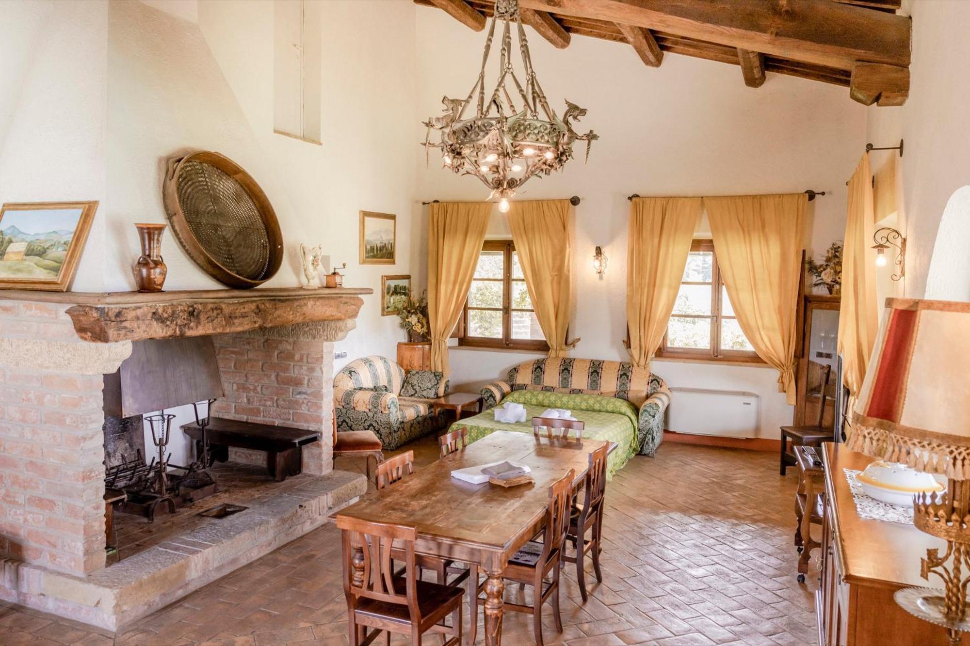 Agriturismo Il Serraglio Montepulciano Stazione Εξωτερικό φωτογραφία